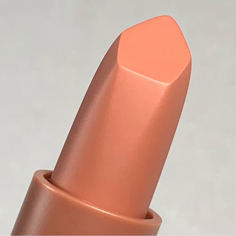 HUDA Beauty Lipstick Buttercup BNIB